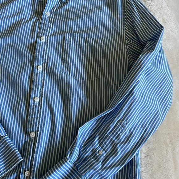 Men’s long sleeve button button up. Size large. J.Crew - Picture 7 of 9